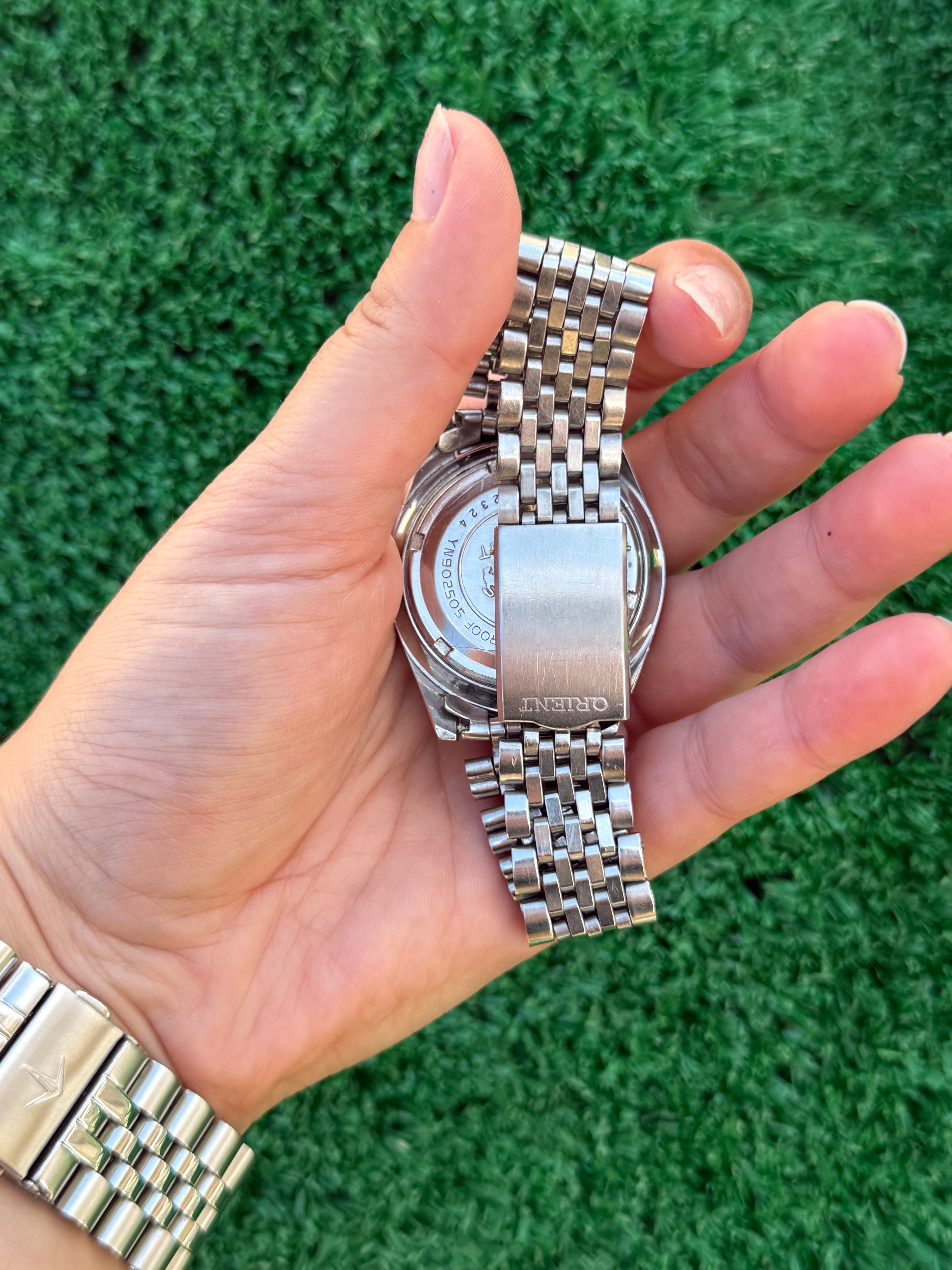 Orologio Vintage Orient Automatico 21 Jewels – Quadrante Grigio e Bracciale in Acciaio