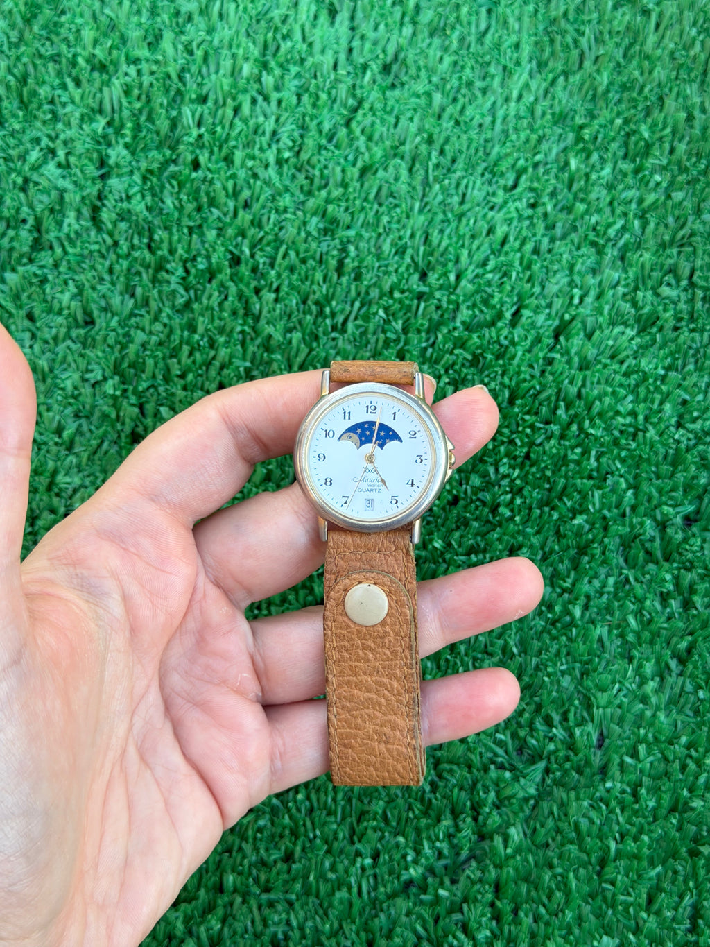 Orologio Vintage "Maurice" con Fasi Lunari - Movimento al Quarzo e Cinturino in Pelle